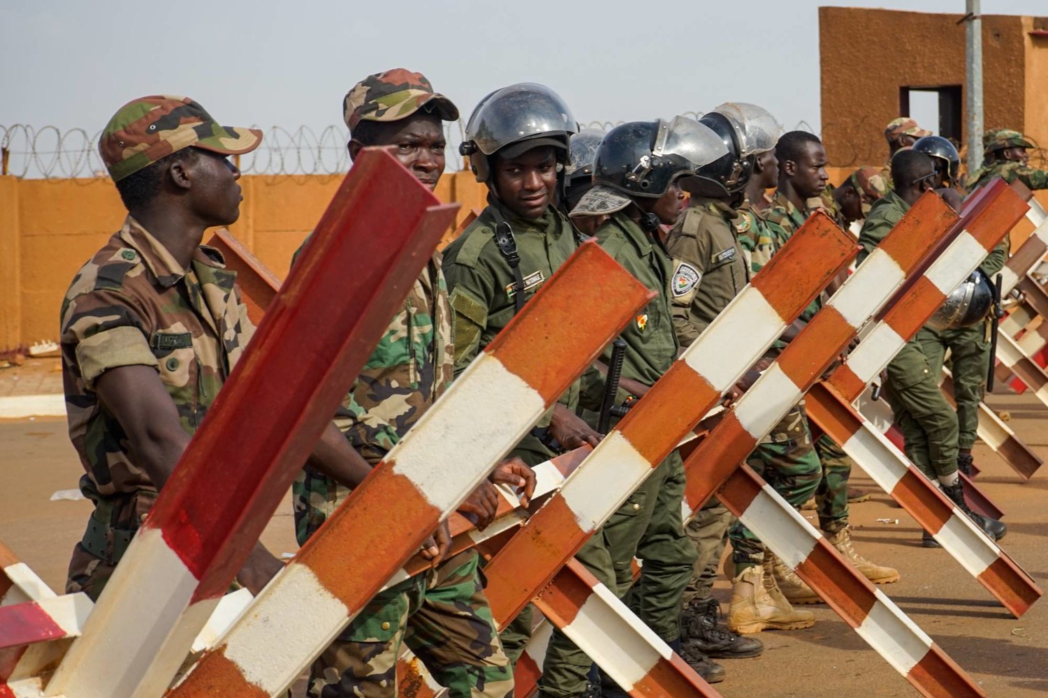 Niger order troops to be on maximum alert
