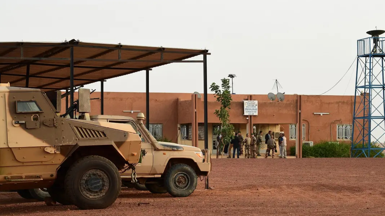 Niger junta disconnects electricity and water supply to French embassy