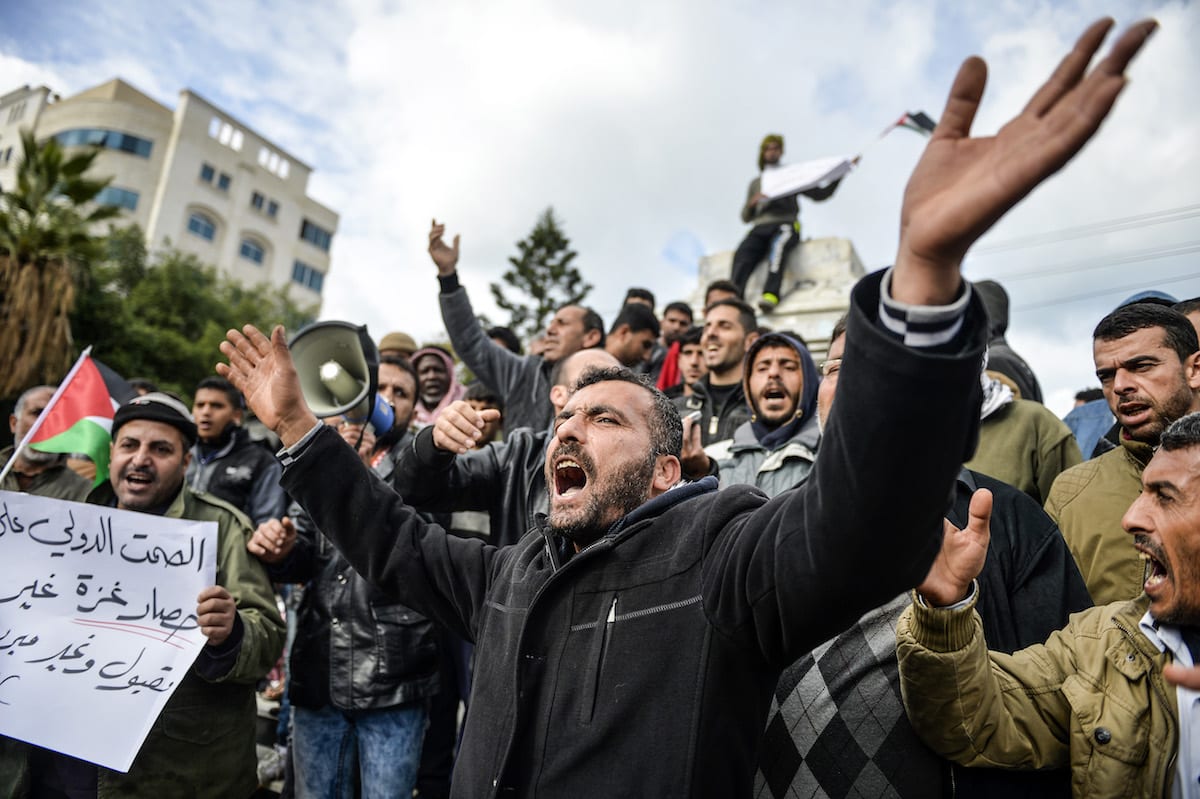 Around 4,000 Palestinian workers held for questioning by Israel