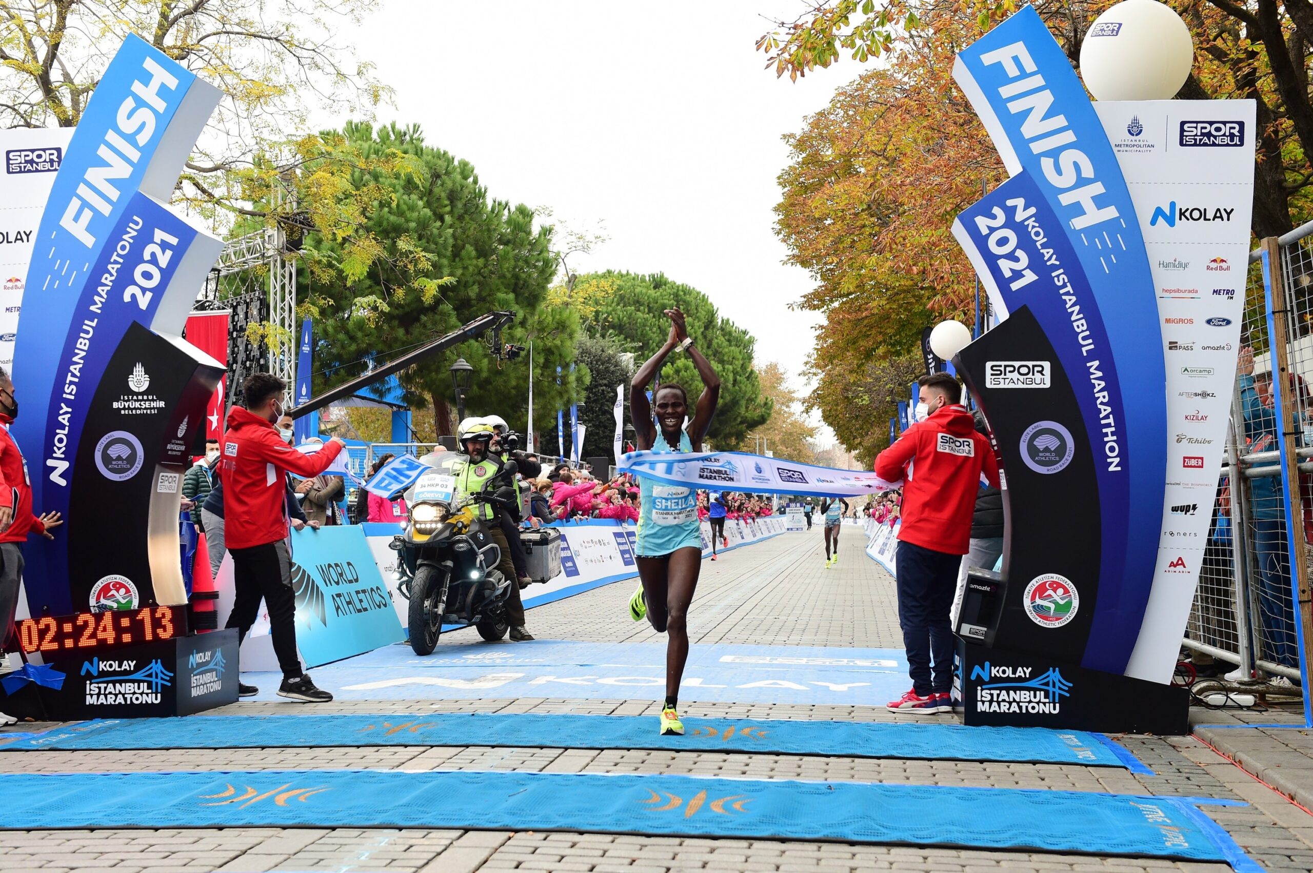 Kenyan athletes clinch victory in intercontinental Istanbul Marathon