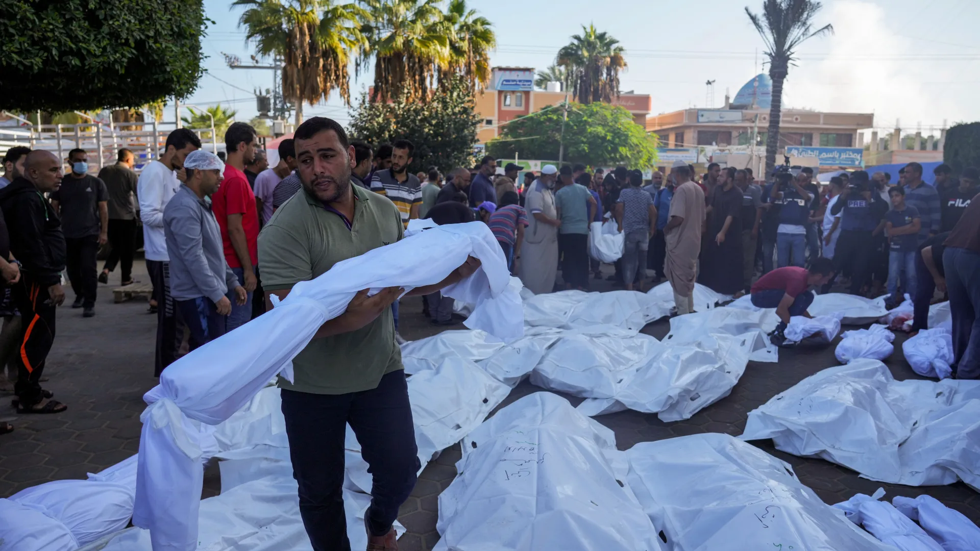 Gaza massacre continues as death toll rises to 11,500