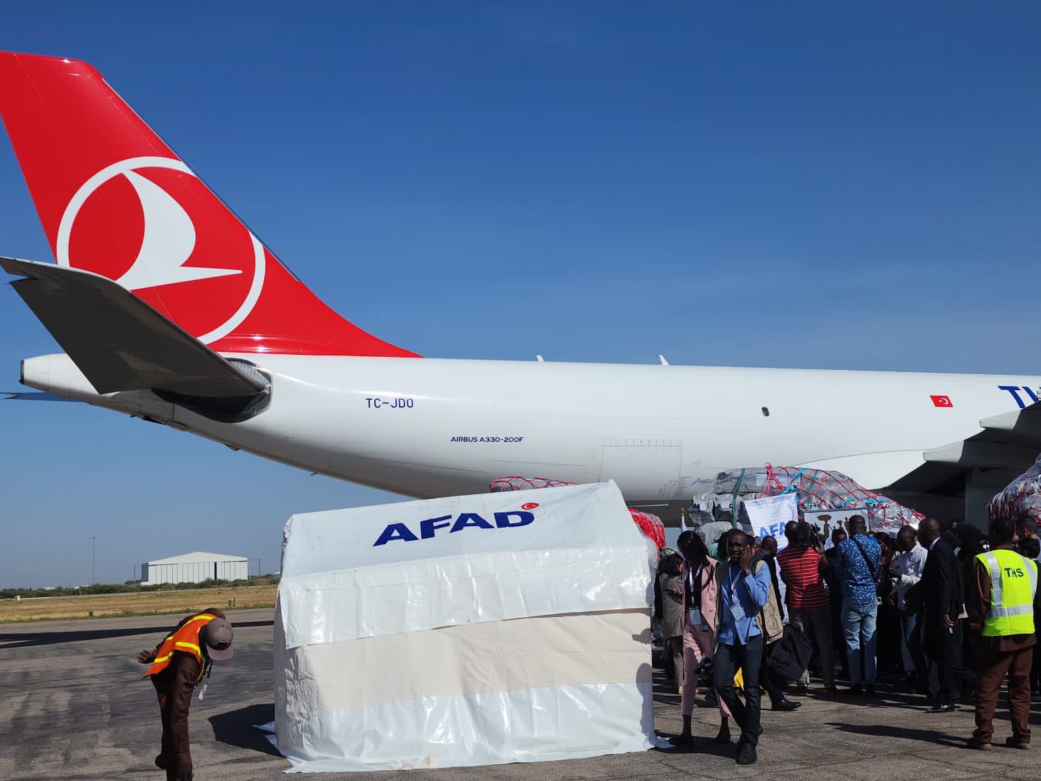 Turkey sends 1,000 tents to Sudanese refugees in Chad