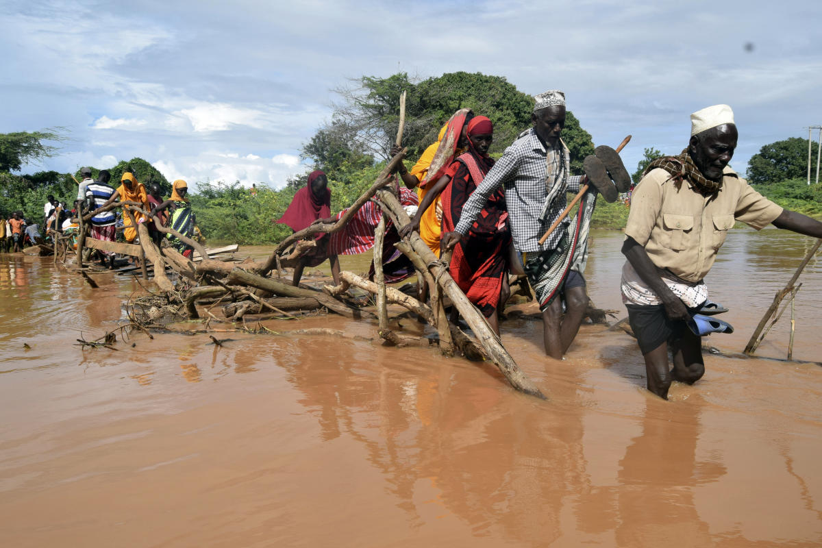 Nearly 100 lives lost as Somalia’s flooding death toll rises