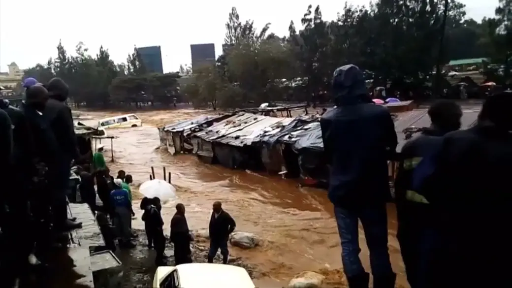 Kenya floods kill at least 15 people
