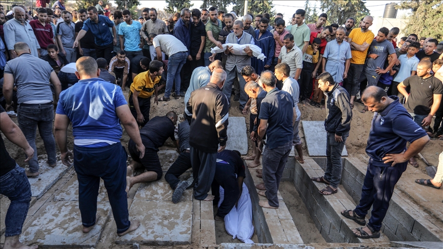 Number of casualties in Gaza from Israeli attacks surges to 9,227
