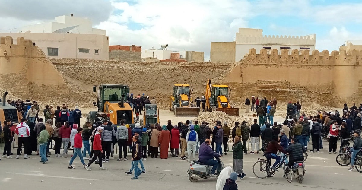 Three stonemasons killed as historic Kairouan Walls in Tunisia collapse