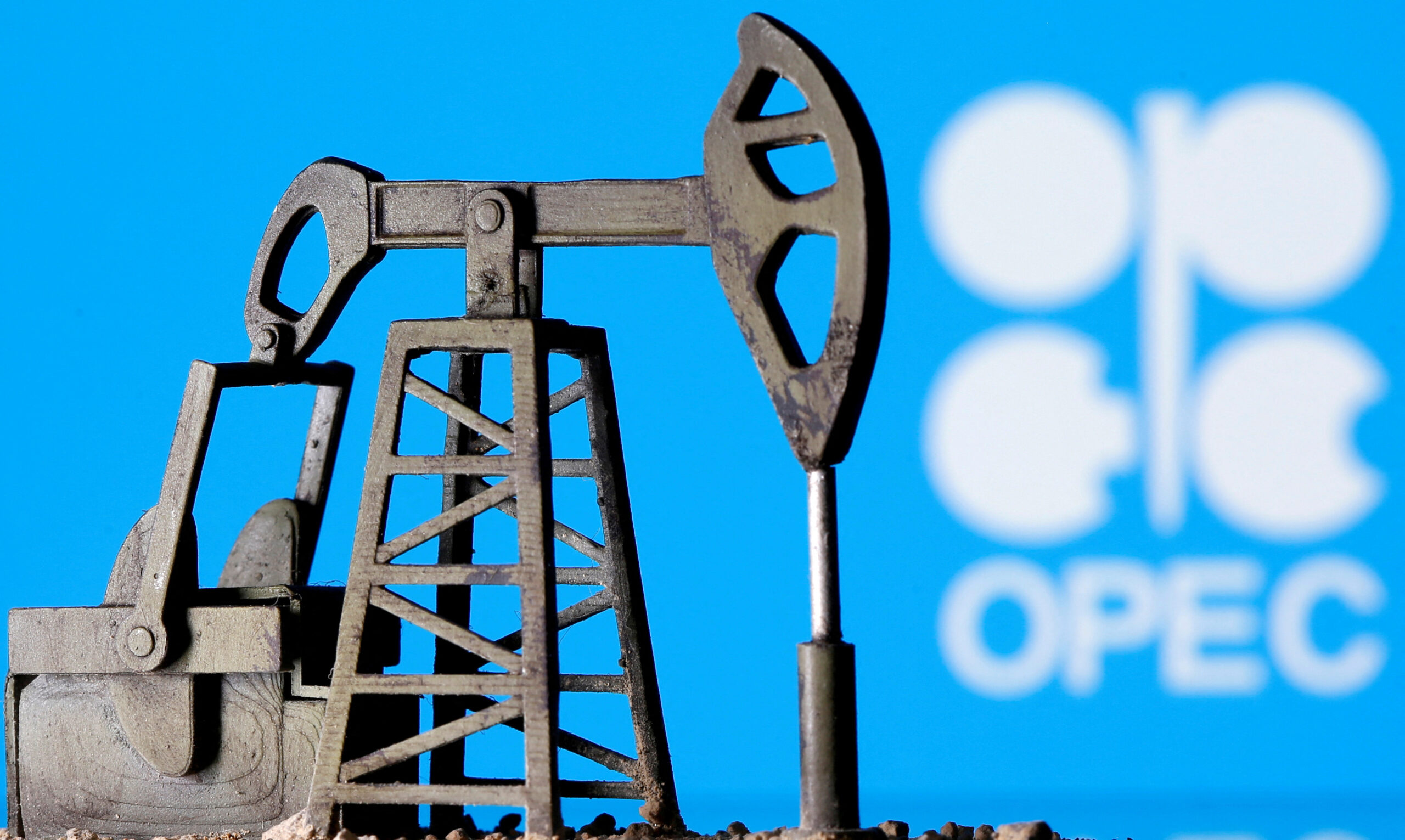 Angola to exit OPEC due to production quotas dispute