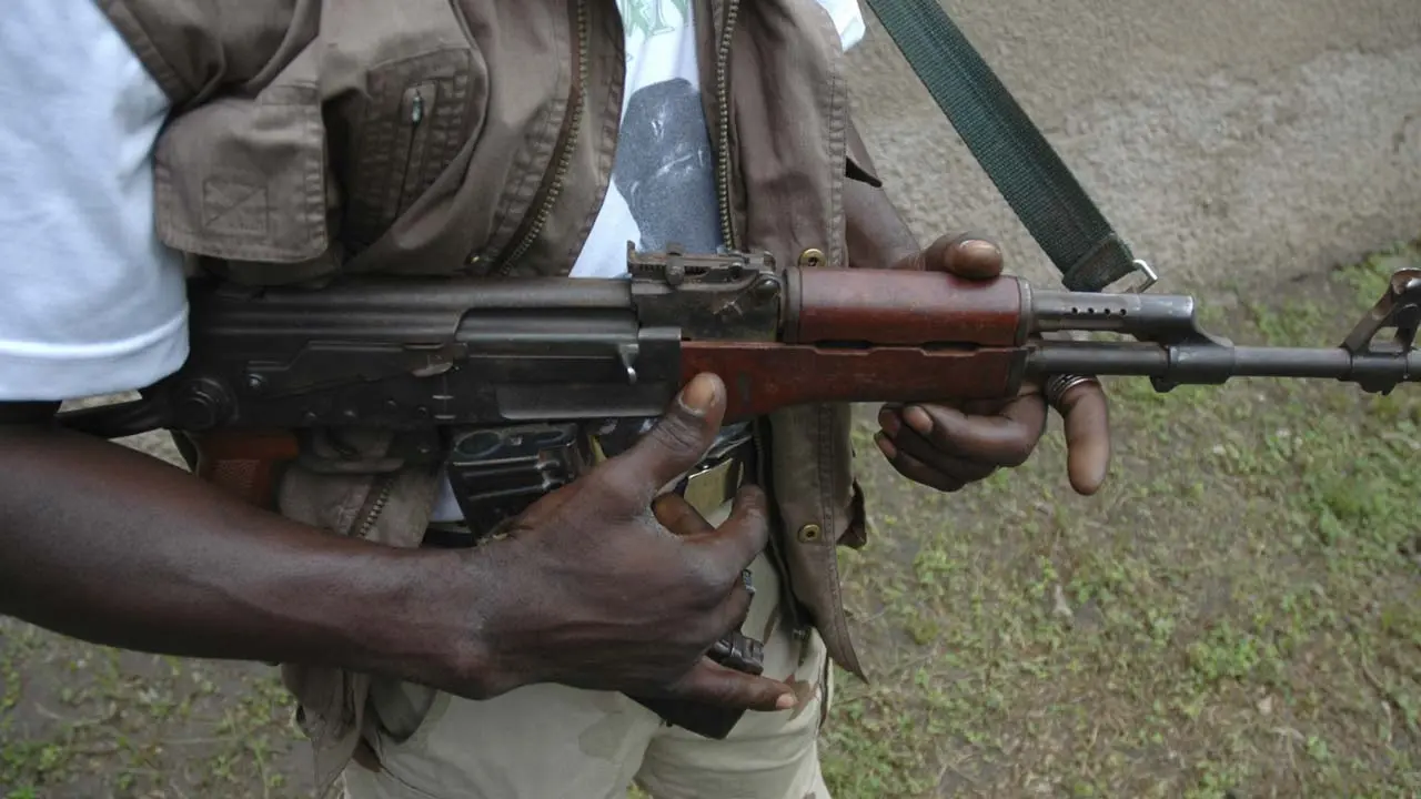 Gunmen fatally shoot 4 soldiers, abduct 2 Koreans in Nigeria