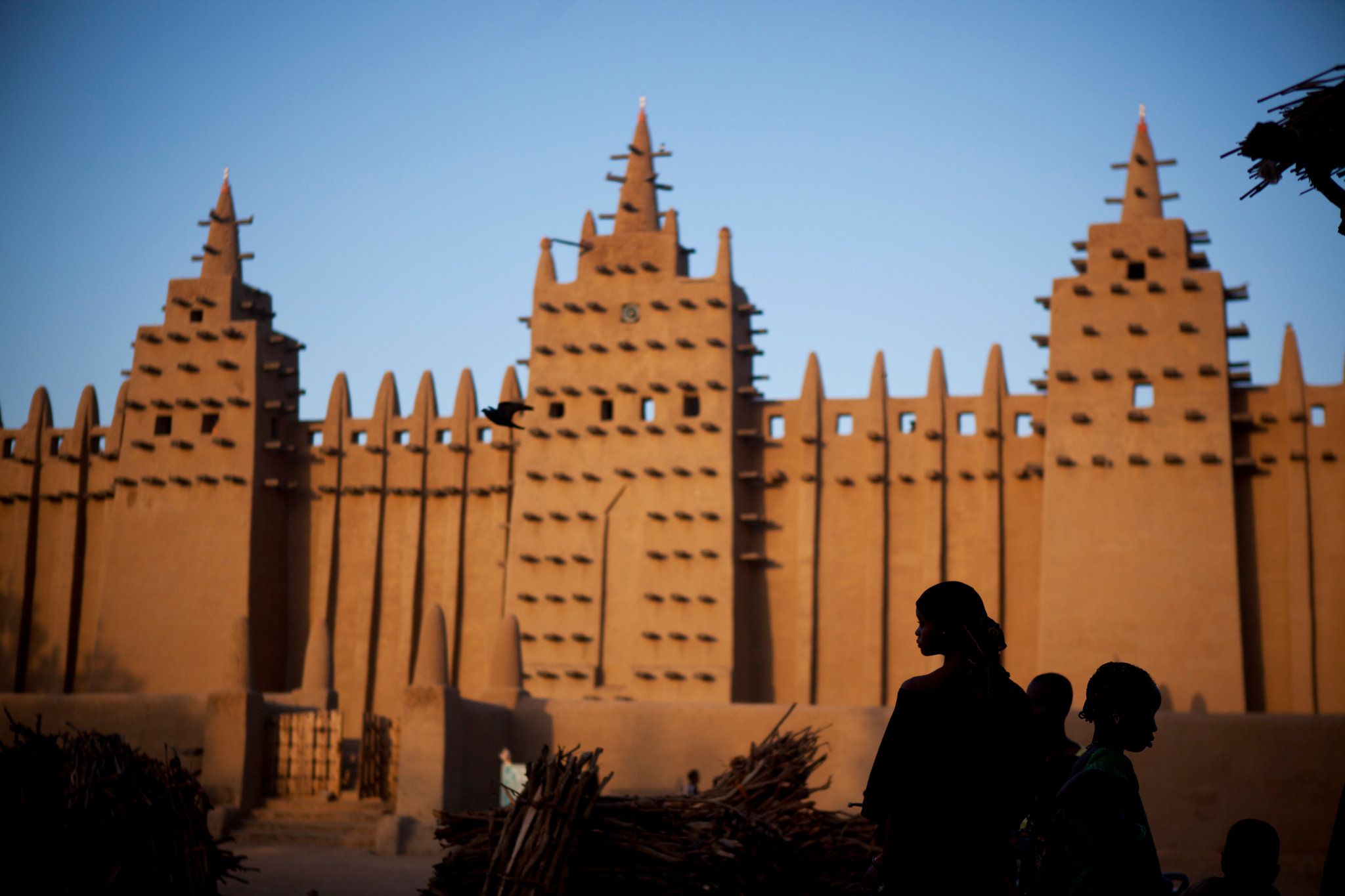 Discovering the magnificent Great Mosque of Djenne in Mali
