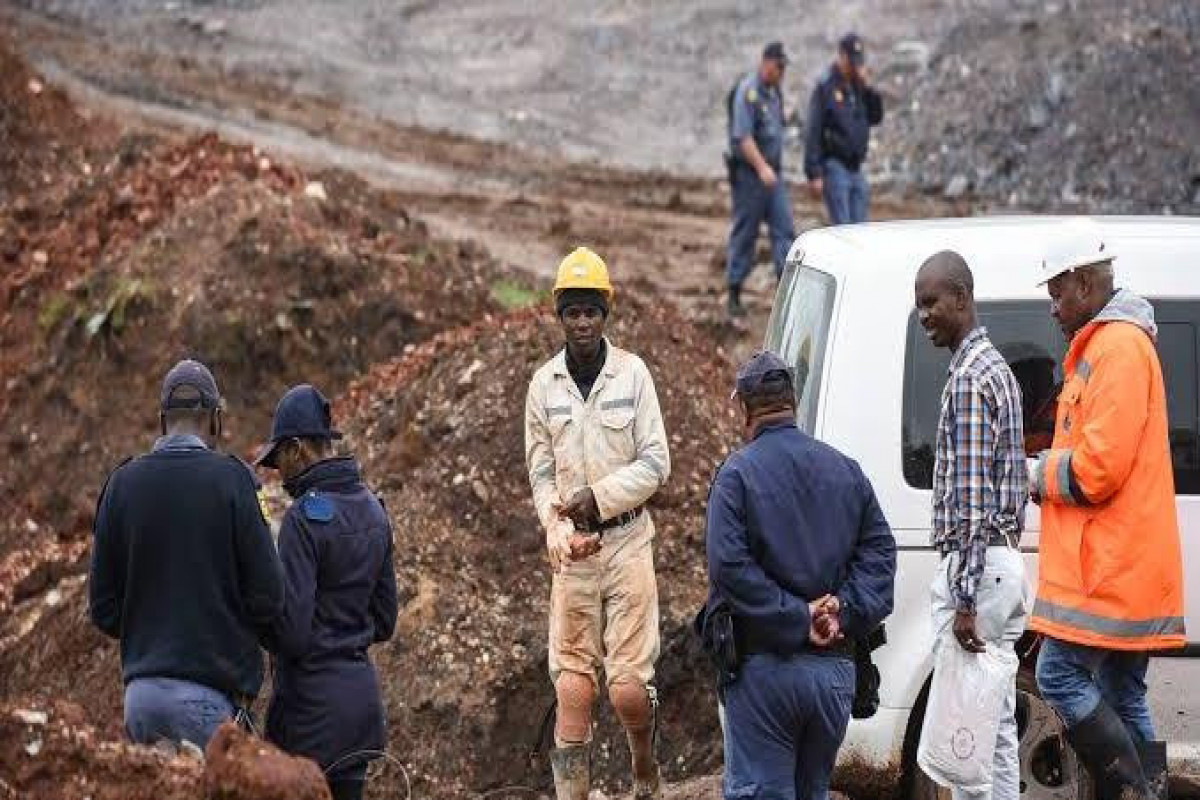 Illegal mine collapse kills tens in Tanzania