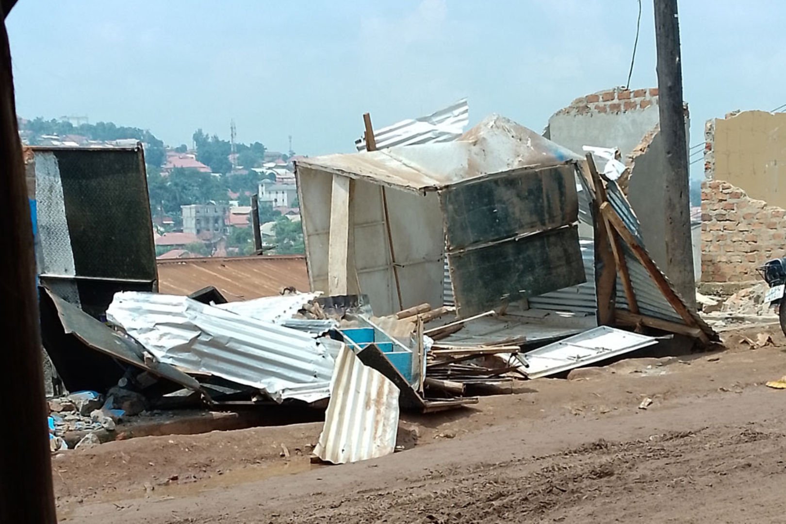 Uganda detains homeless, demolishes kiosks ahead of summits