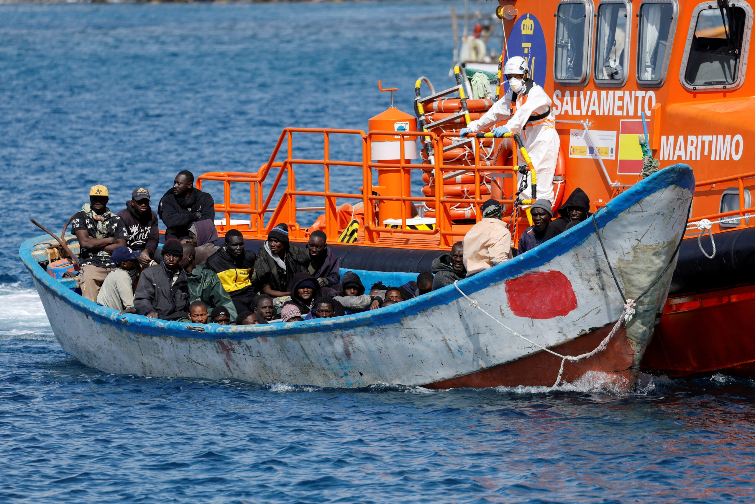 Sudanese migrant boat sinks off Tunisia coast, 27 missing, 13 dead