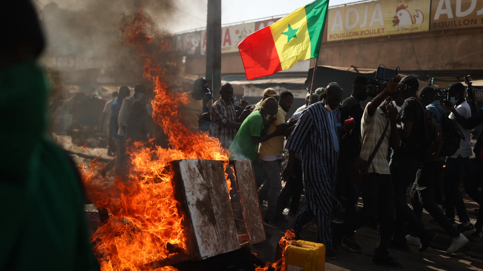 Senegal’s president urges quick amnesty law before election