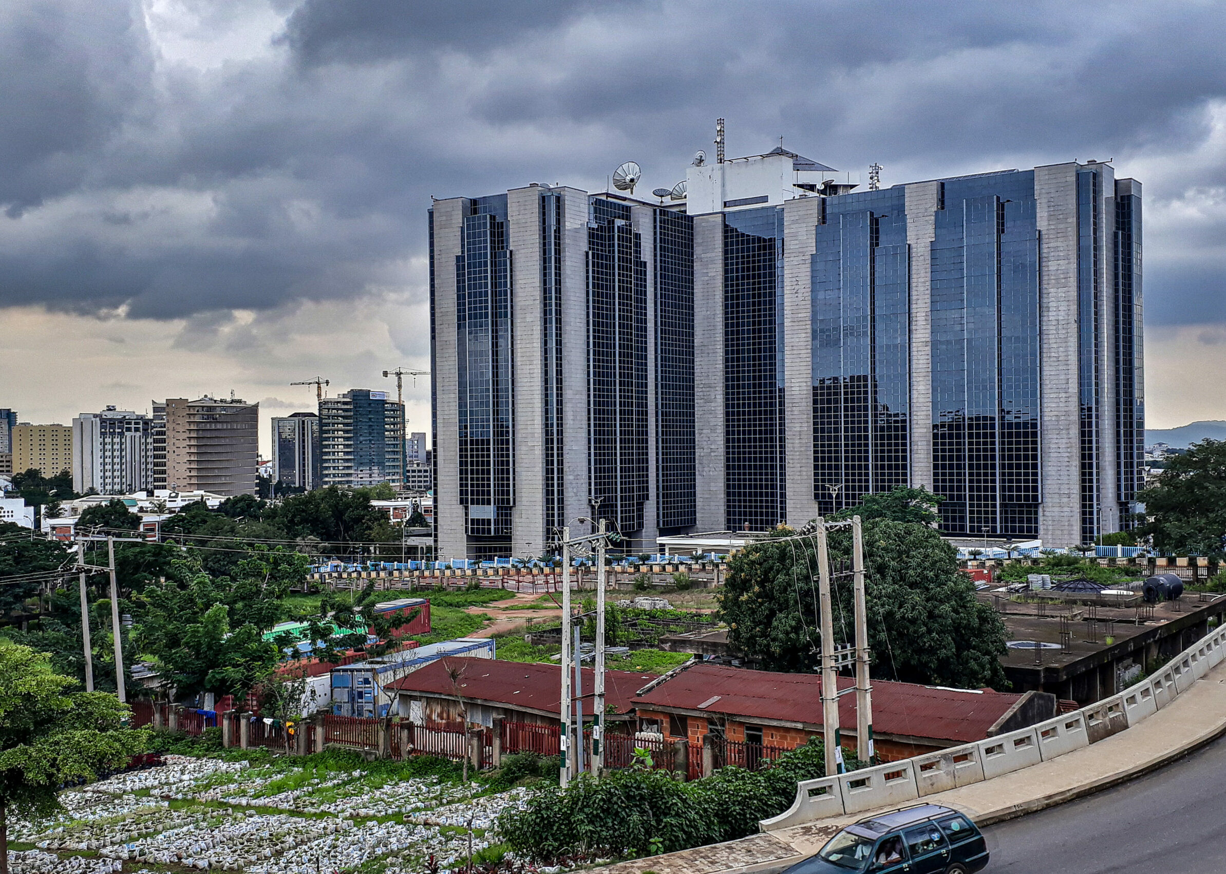 Nigeria’s Central Bank sells $15.83M to exchange bureaus