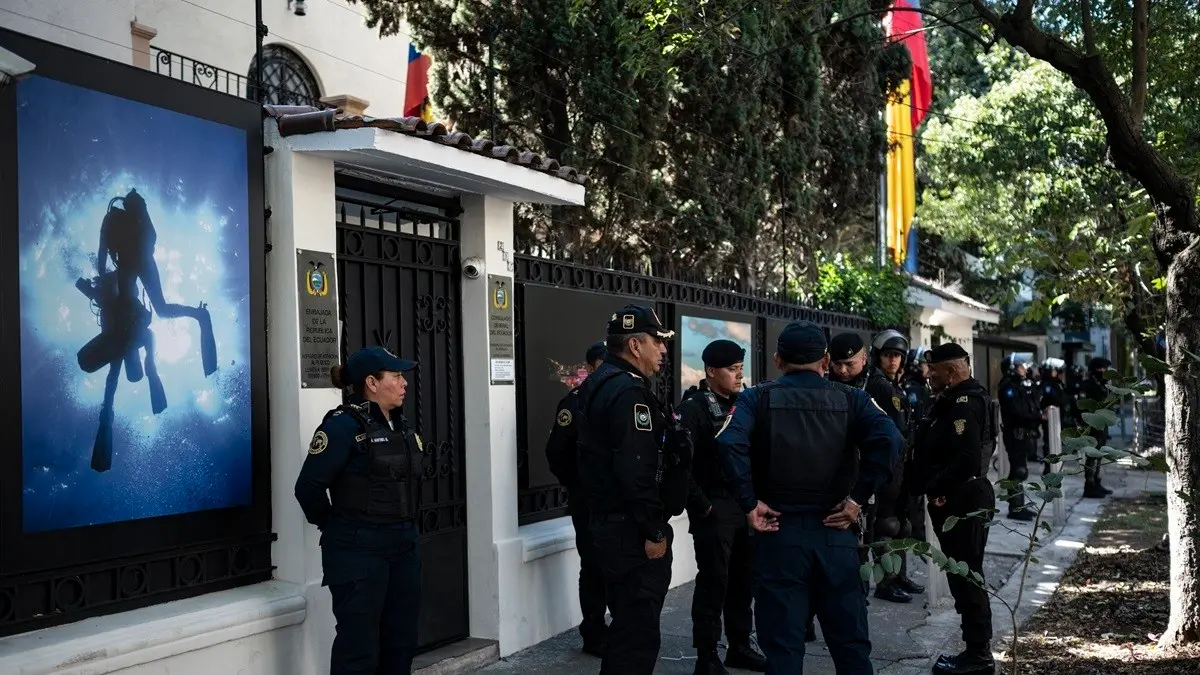 Nicaragua cuts ties with Ecuador post-Mexican embassy raid