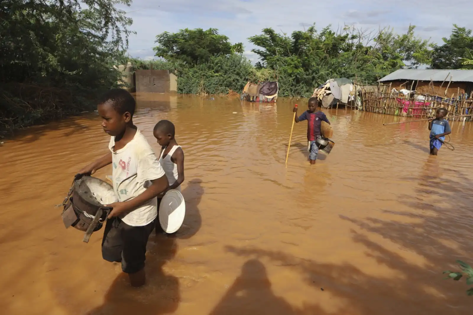Kenya delays school reopening amid devastating floods
