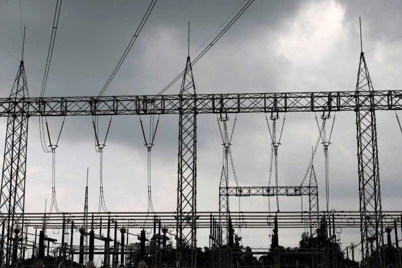 Nigeria to cut electricity subsidy for wealthier consumers