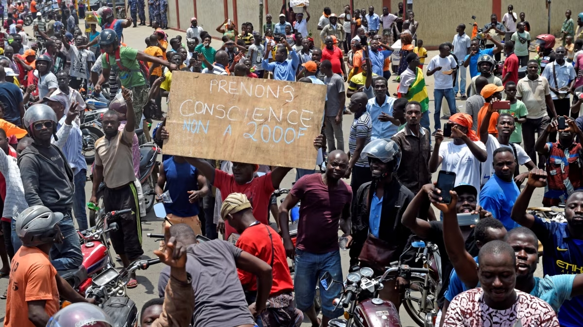 Tensions rise in Togo as security halts anti-reform rally