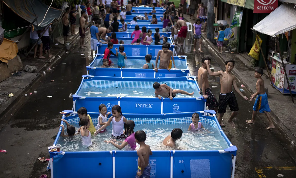 Northern Philippines sizzles at record heat