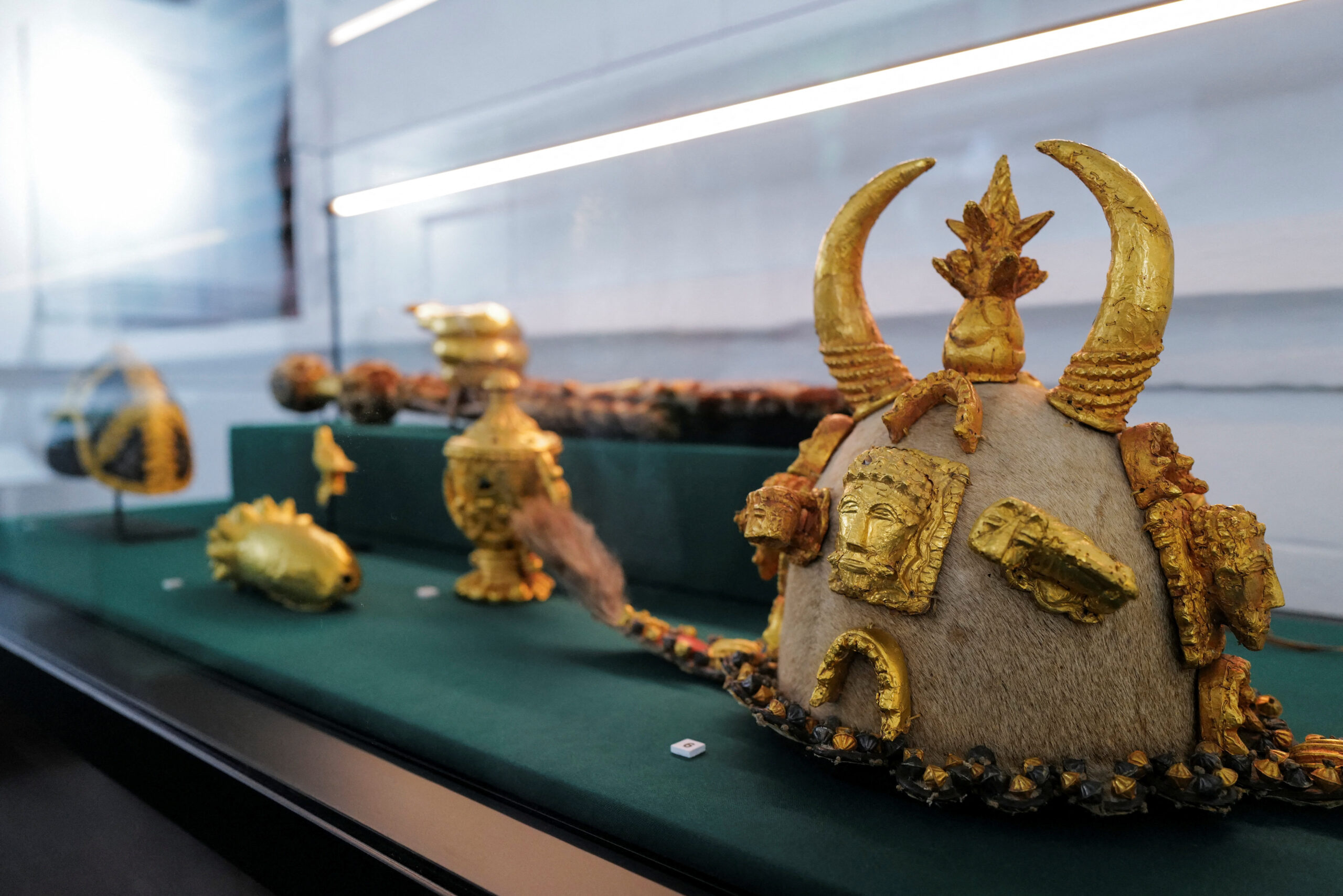 Looted treasures return to Ghana after decades-long fight