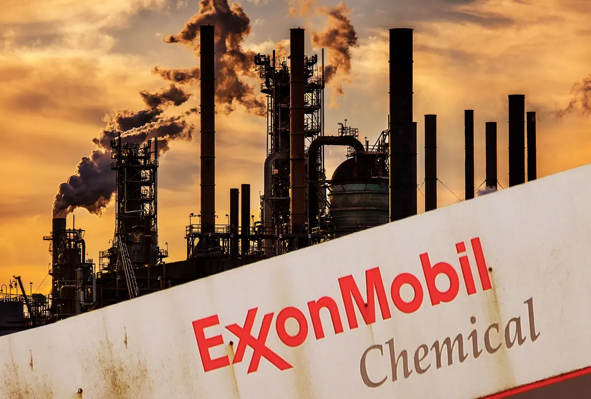 ExxonMobil revamps Mozambique LNG project