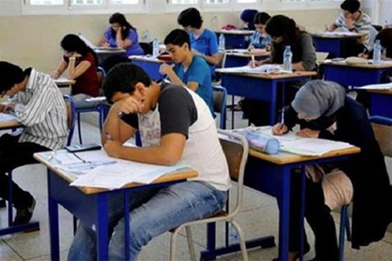 Egyptian students turn to makeshift study halls amid power cuts