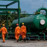 Nigeria’s mega refinery faces challenges, reselling crude