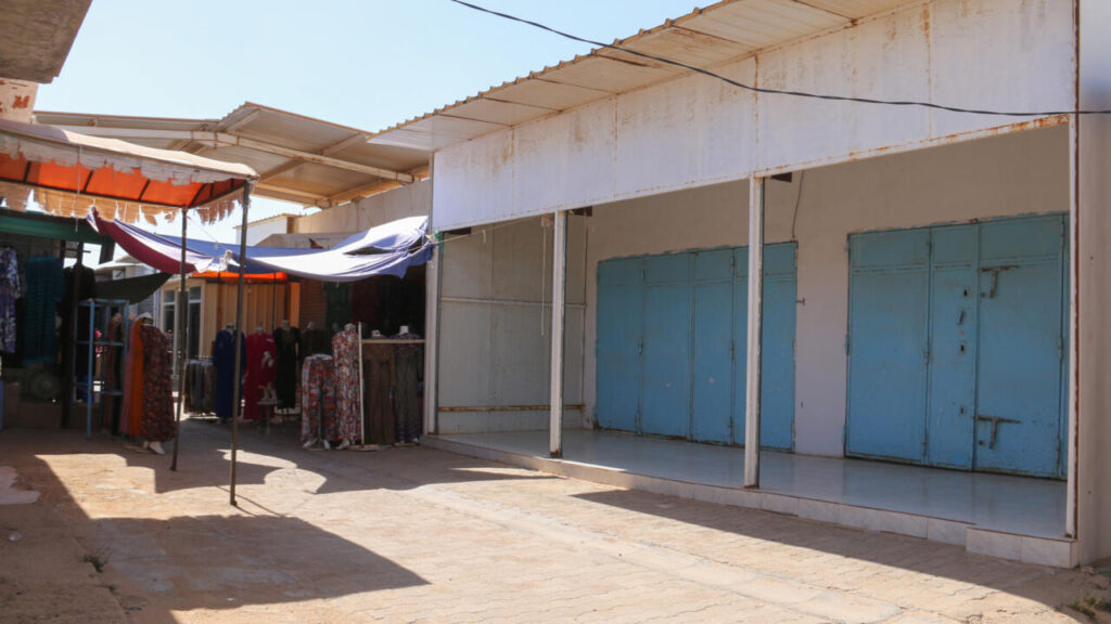 Tunisian border closure: Shops shut down and jobs lost