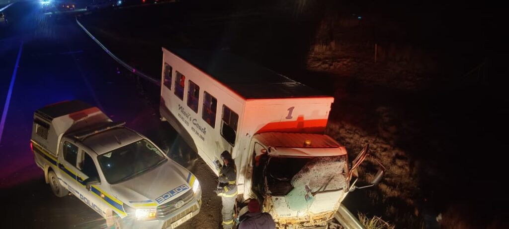 10 dead, 24 injured in South Africa minibus-truck crash