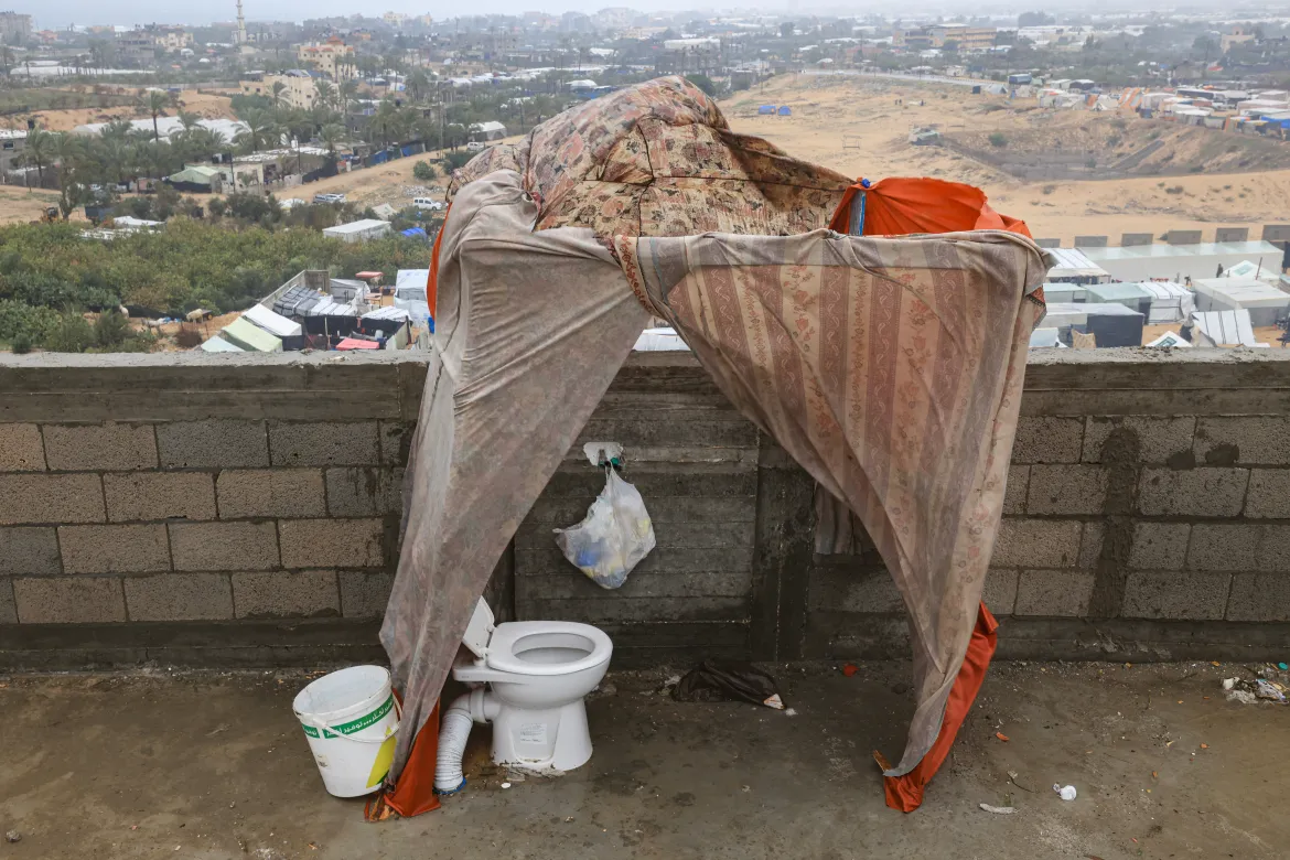Oxfam reveals Gazans share toilets as children go hungry