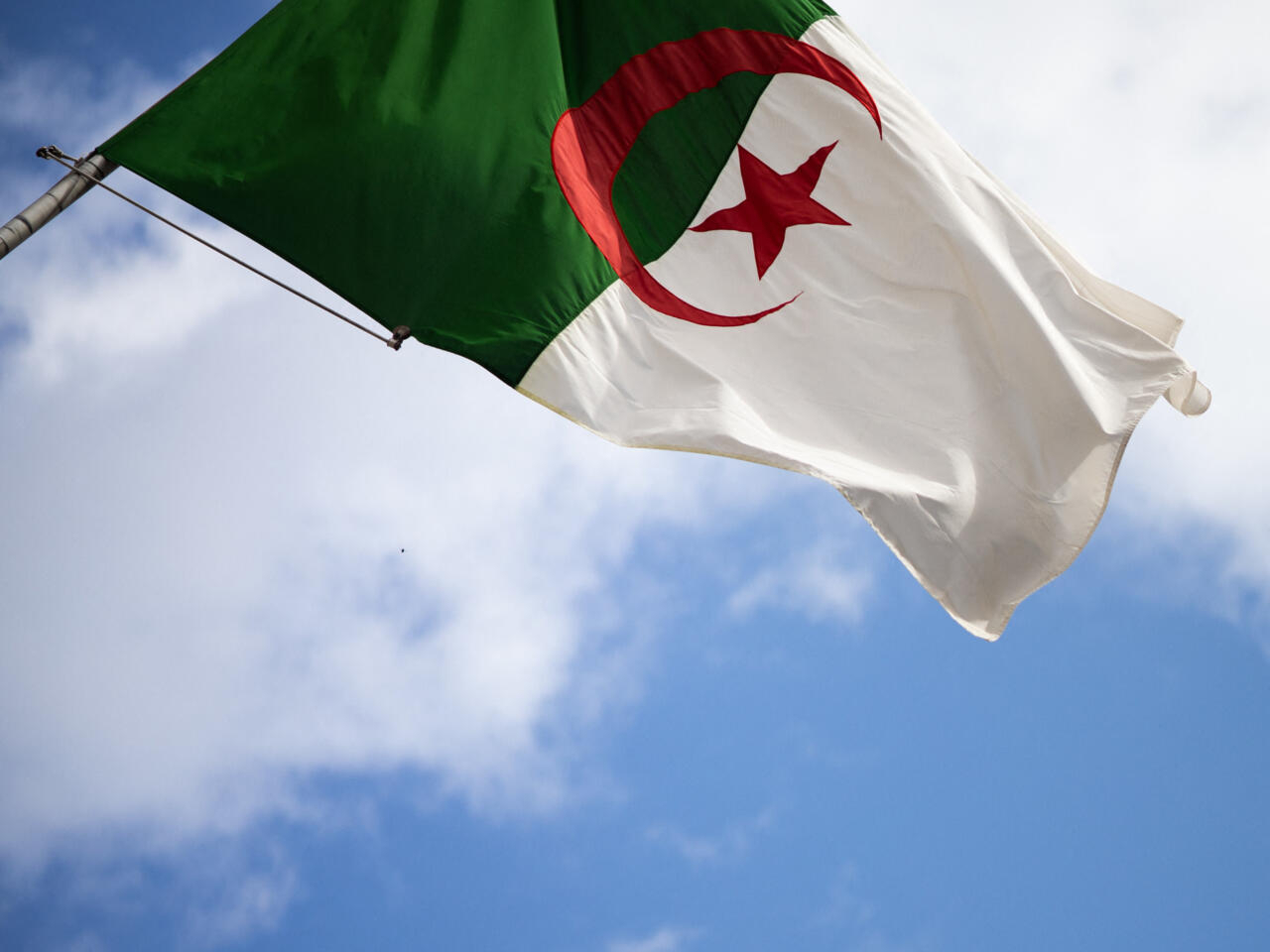 Algeria cuts ties with France amid Western Sahara dispute