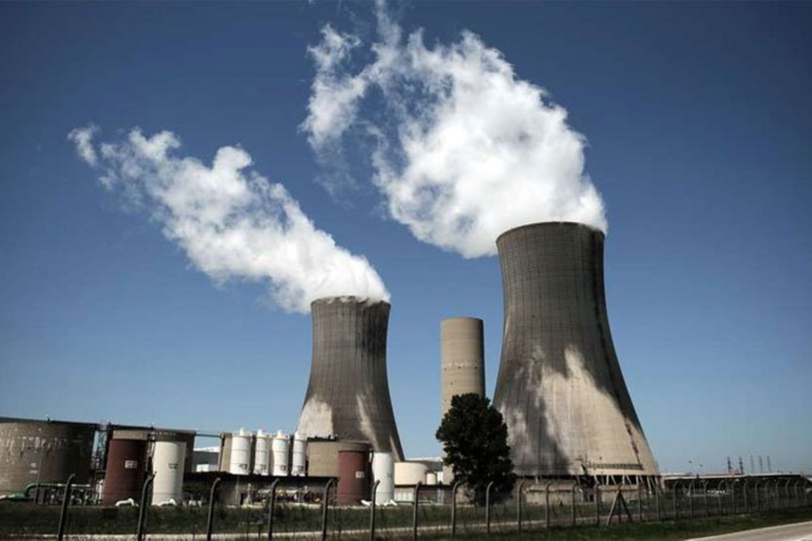 Kenya aims for nuclear power plant by 2034 amid safety concerns