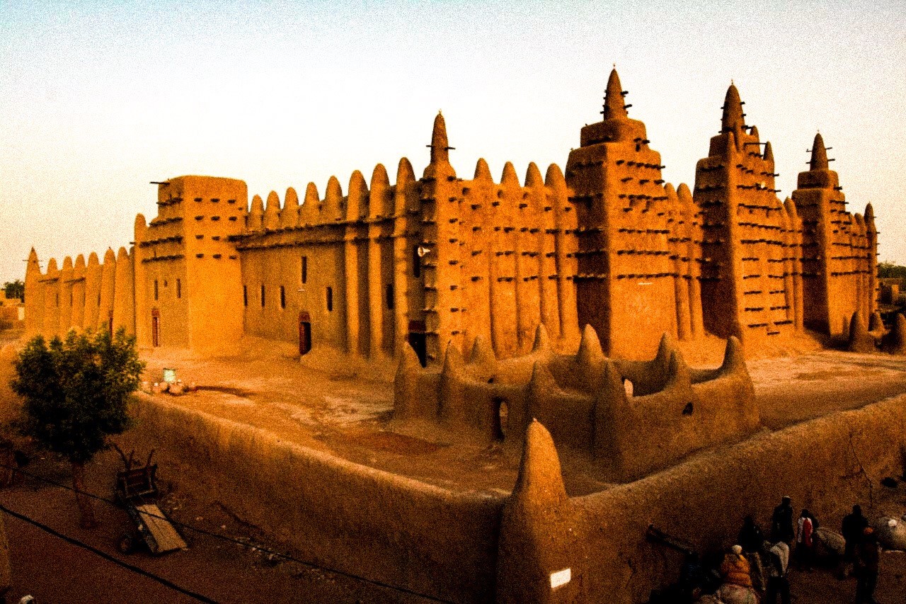 Safeguarding African heritage through digitization