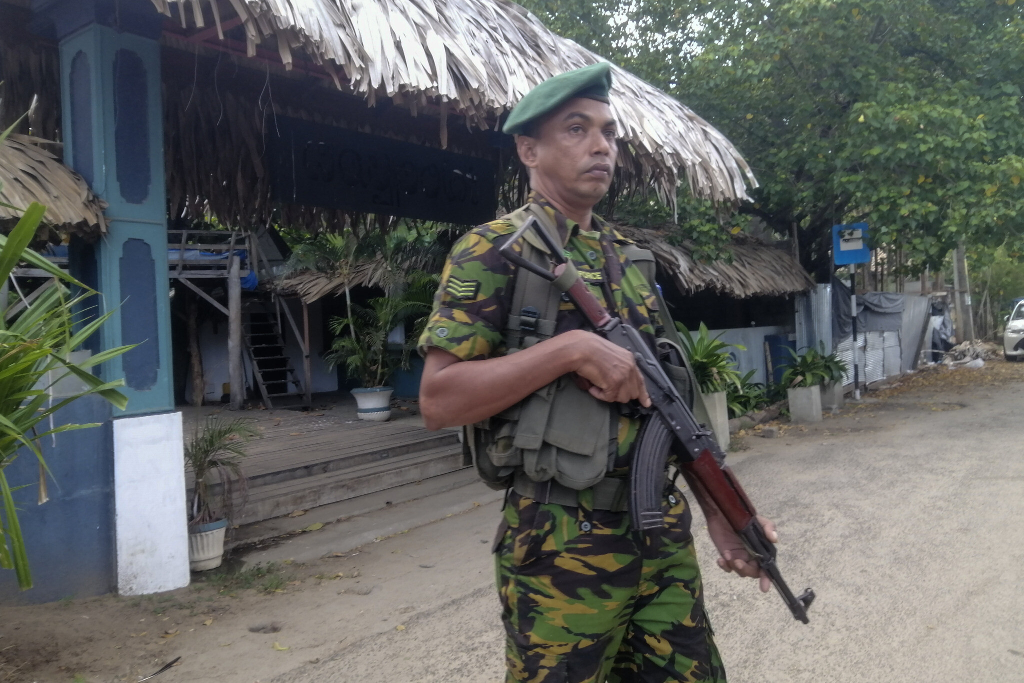 Sri Lanka detains 3 after US warns of attack on Israeli tourists