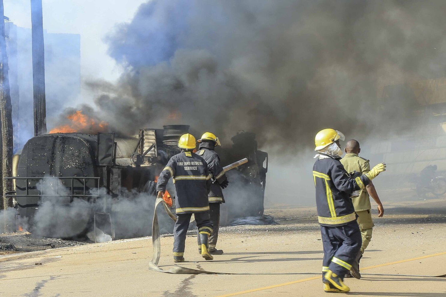 Uganda mourns 24 victims of fatal fuel tanker accident
