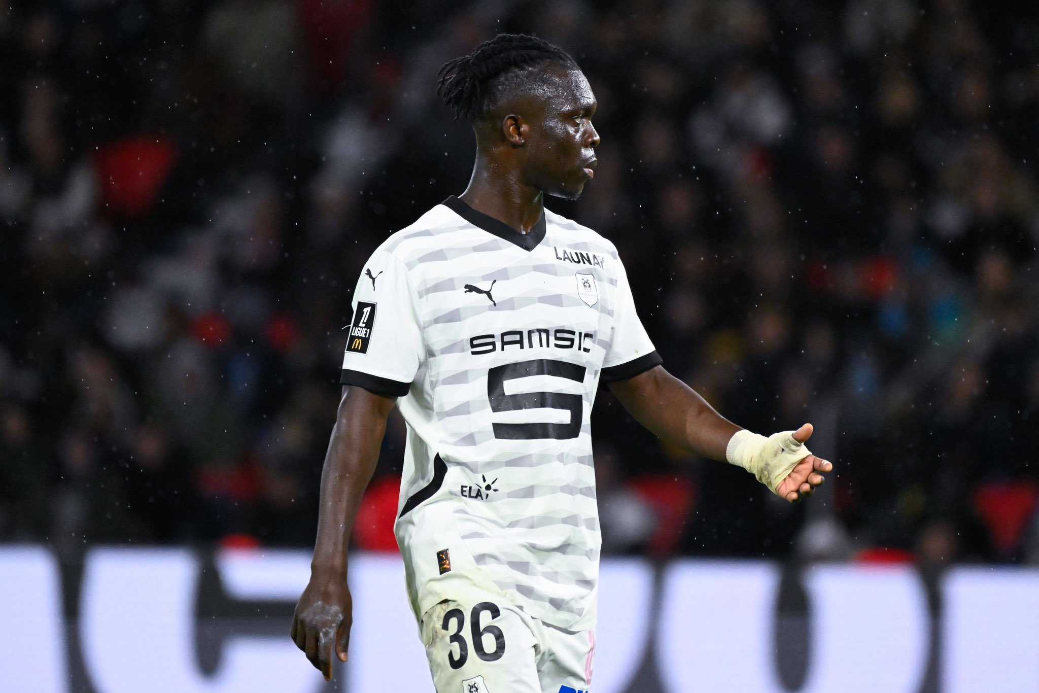 Ghana defender Seidu out for months