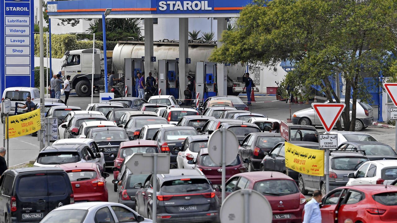 Natural gas shortages hit Tunisia amid cold snap