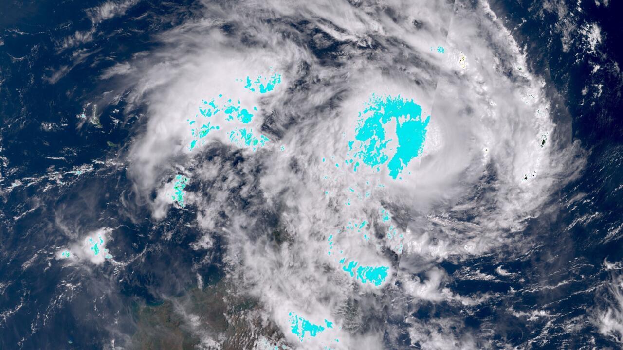 Mayotte on red alert as storm leaves tragic toll in Madagascar
