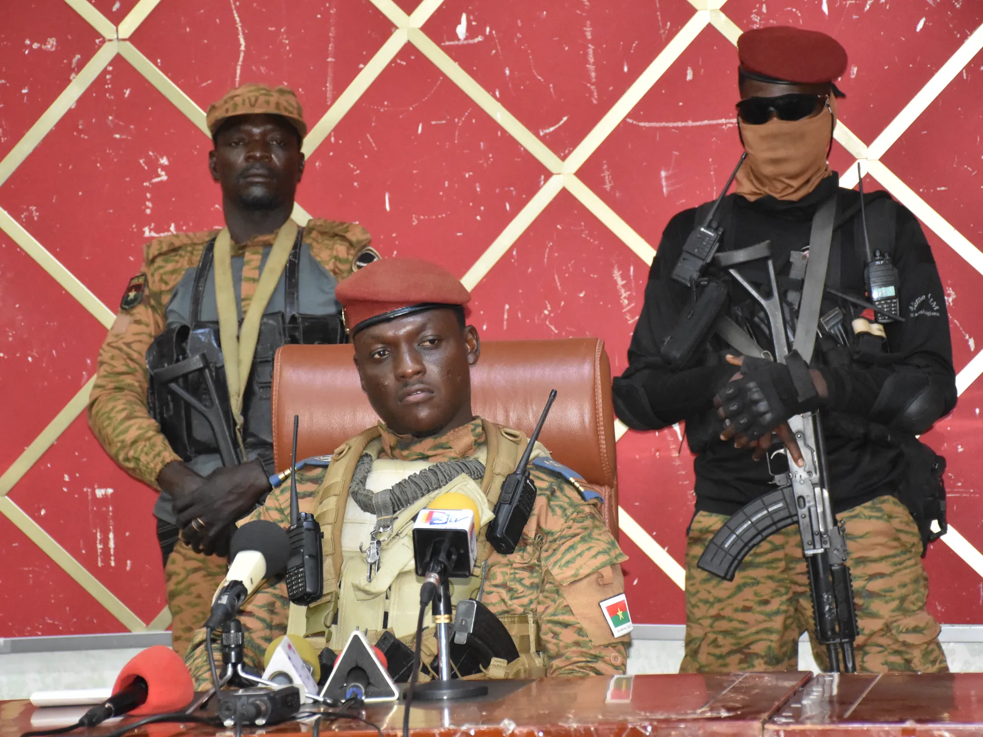 Tensions escalate in Burkina Faso after coup attempt