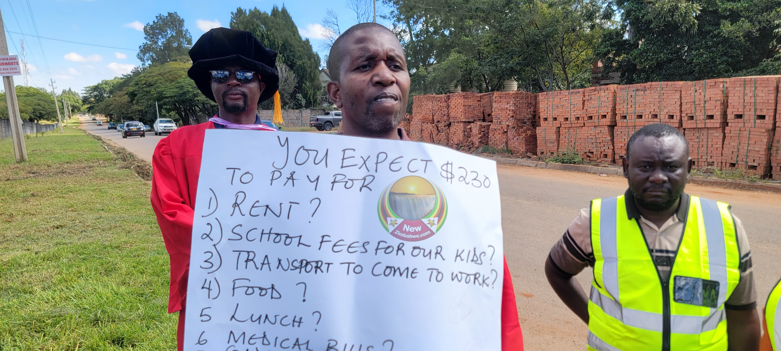 Zimbabwe university staff protest for higher pay
