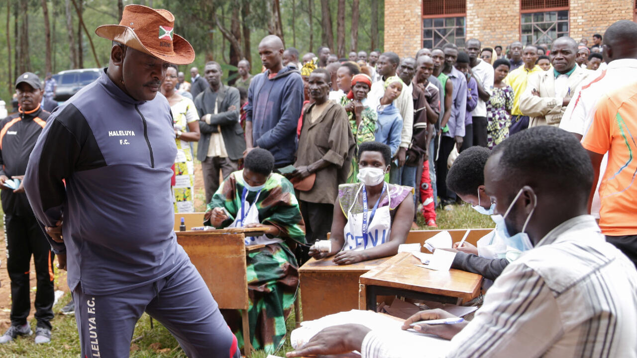 CNDD-FDD claims total victory in Burundi election