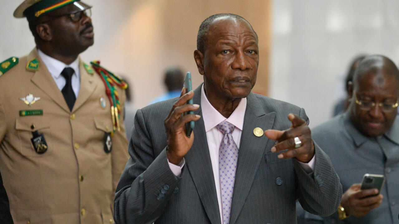 Guinea suspends opposition parties for three months