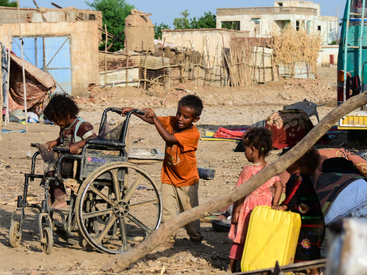 WHO warns Sudan faces famine, deadly cholera across nation