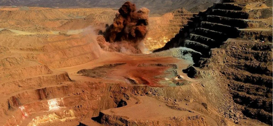 US explores Sudan gold as Burhan and Hamdok meet in Cairo
