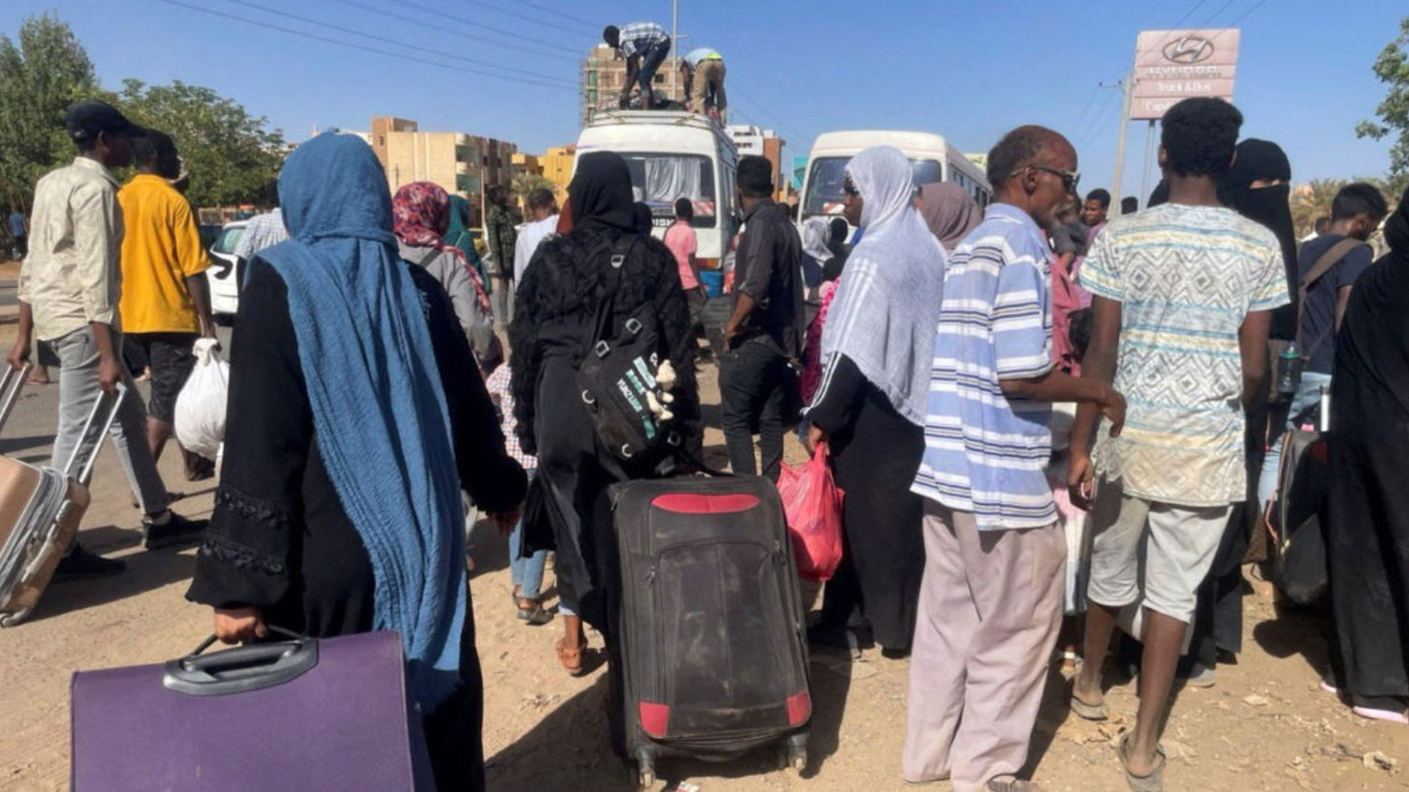 Sudanese families move back to Khartoum amid fragile living conditions