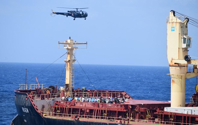 Iran-backed Houthis extend operations to Red Sea coast — sources