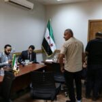 Syrian refugees rush to Tripoli agency to claim free tickets home