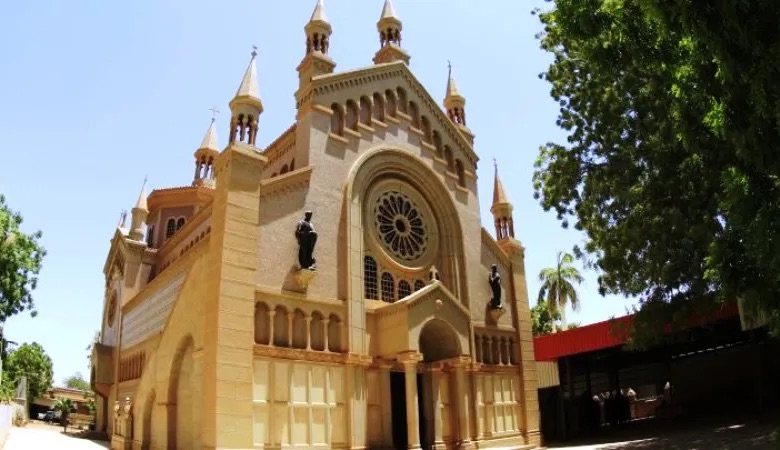 Churches in Port Sudan vandalized with religious graffiti