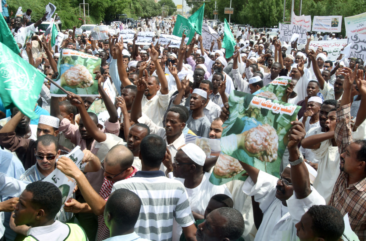 Sudan turmoil: Muslim Brotherhood exploits crisis for political gain