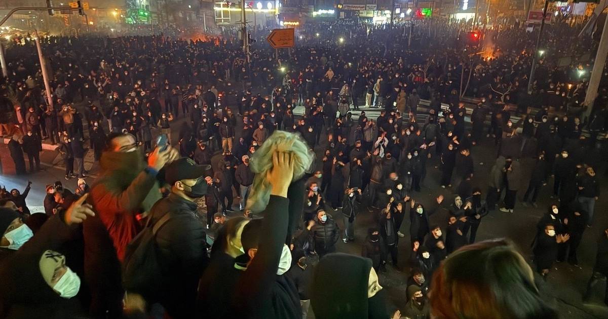 Iran crackdown kills hundreds as thousands arrested amid unrest